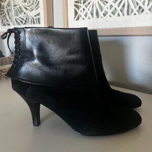 Sofft Black Leather Bootie Lace Up Heel Womens Size 9.5